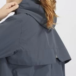 SALOMON COMET 2L WATERPROOF JKT EBONY/AO 22 11 SALOMON COMET 2L WATERPROOF JKT EBONY/AO 22 -Ski Equipment Store 9 102627 comet 2l waterproof jkt ebony ao lc1581800 06