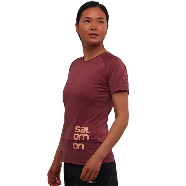SALOMON CROSS RUN GRAPHIC TEE W CABERNE 22 2 SALOMON CROSS RUN GRAPHIC TEE W CABERNE 22 - Image 2