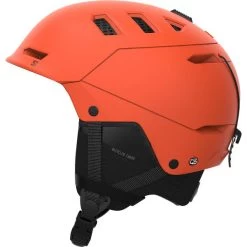 Front Page -Ski Equipment Store 9 128398 l47014000 02